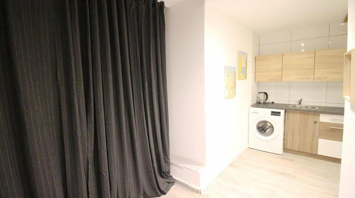 Comfortable In Akh Area Vienna